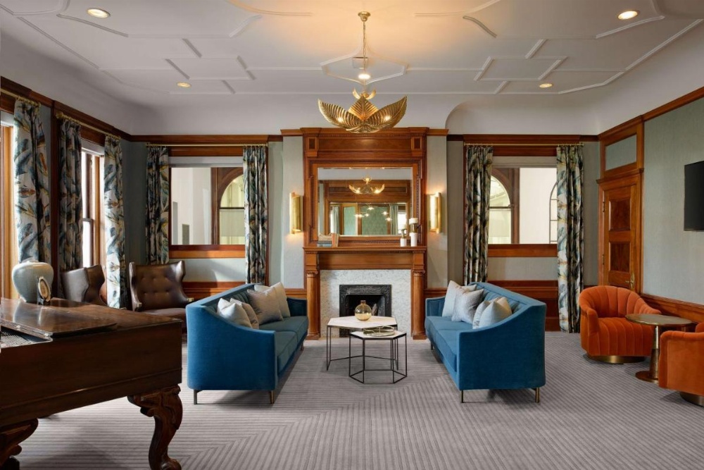 Hayes Mansion San Jose, Curio Collection by Hilton Image 23